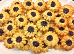 Biscuits sablés pochés en forme de fleurs (Kourabié de Bakou) - Recette en vidéo 