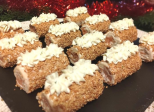 Mini bûches au chèvre frais et au saumon fumé - Recette en vidéo