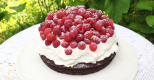 Gâteau facile chocolat framboises chantilly - Recette en vidéo 