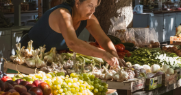 C'est bien d'aller dans un petit marché...