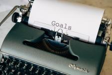 Struggling with Reaching Goals? Try Setting a Monthly Goal Instead