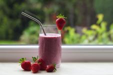 Jus de pastèque, fruits rouges et citron
