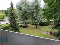 [VENDU] : Appartement T4 sur joli jardin arboré