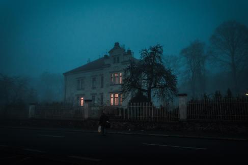 Hysteria (2020) Beth Draven