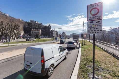 Les ZFE repoussée en 2030 ! 