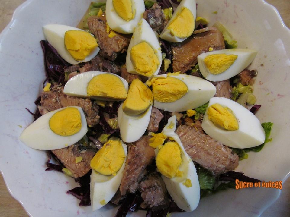 Salade de chou rouge aux sardines et oeufs