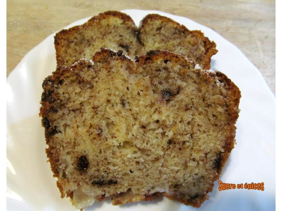 Cake au yaourt, poires et chocolat