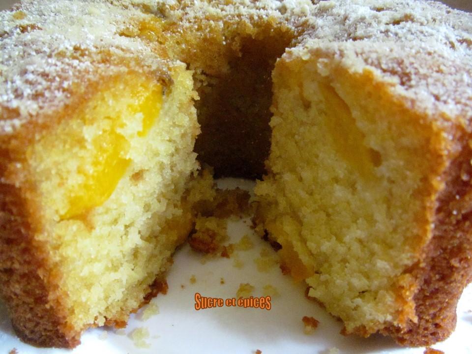 Gateau Tres Moelleux Aux Peches A La Creme Fraiche