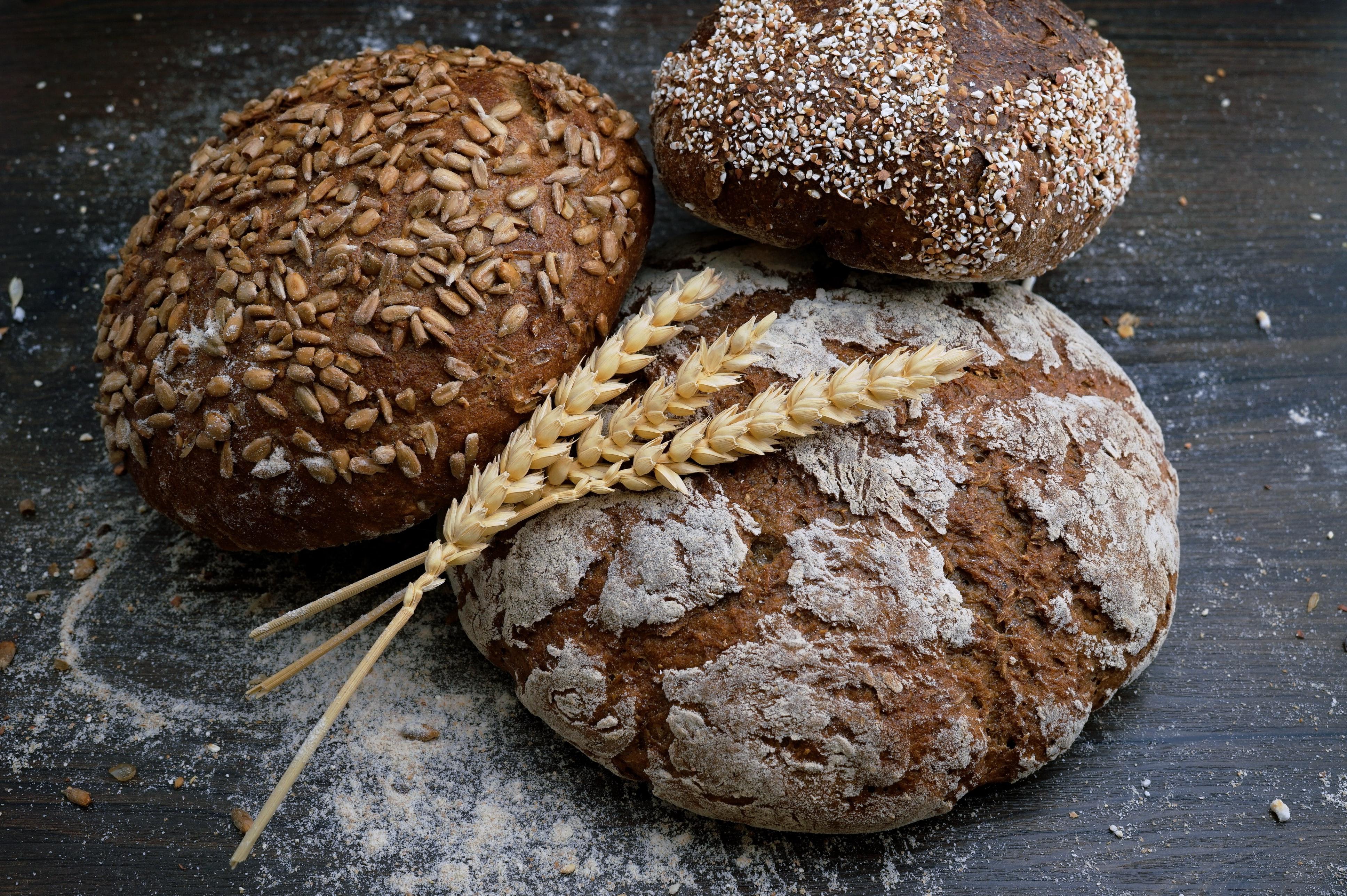Pain aux céréales cuit en cocotte