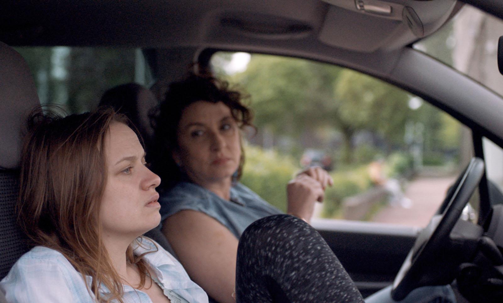 Filles de joie (2020) Frédéric Fonteyne et Anne Paulicevich