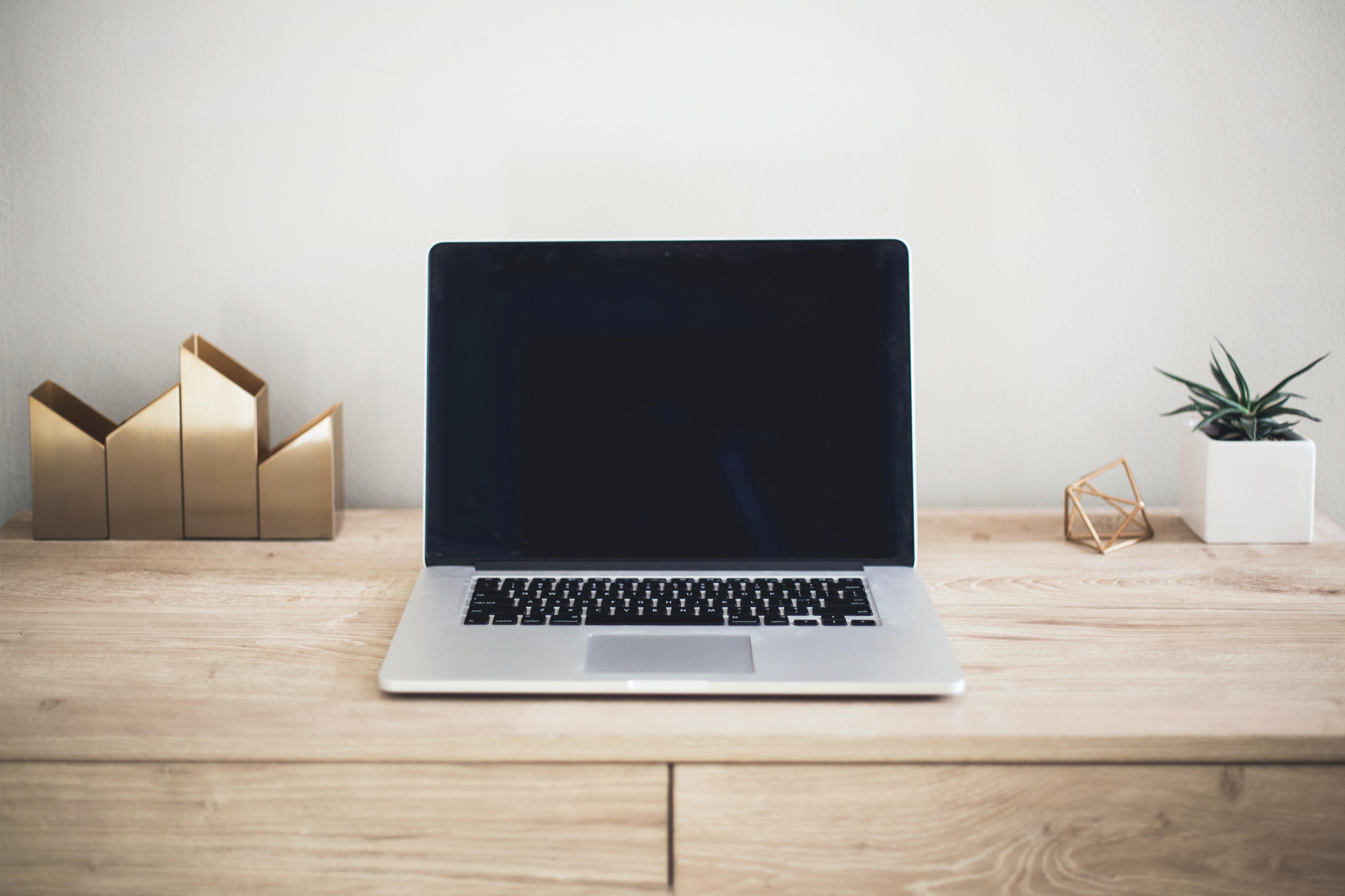 How to Create a Digitally Calm Workspace