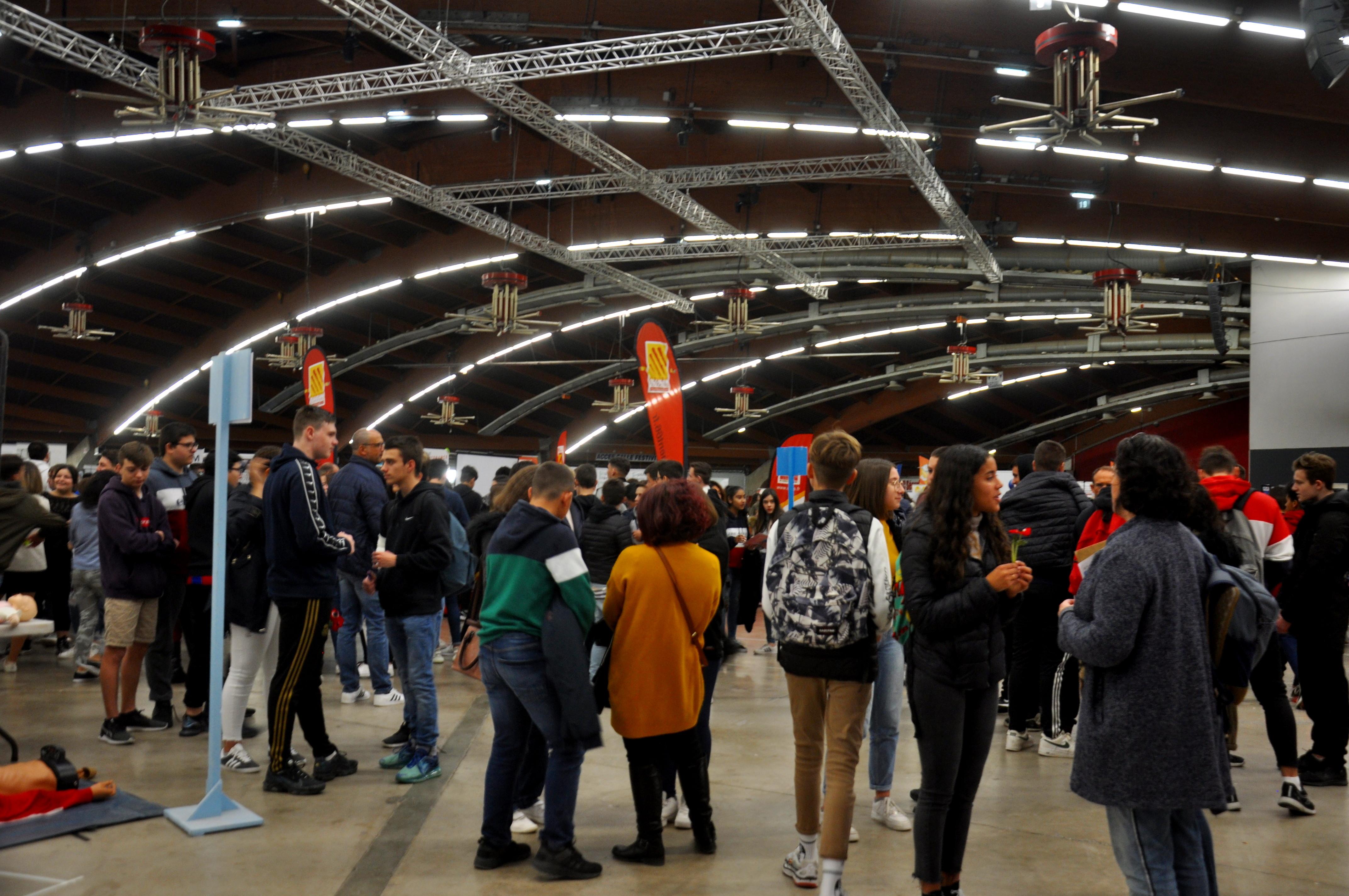 Grand succès pour le 6ème forum : Avenirs Métiers Passions à Perpignan