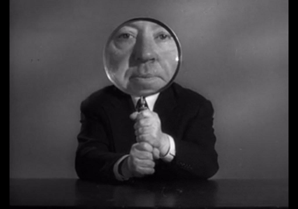 Arrière tous : covid19, rétroprojecteur.