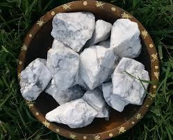 HOWLITE