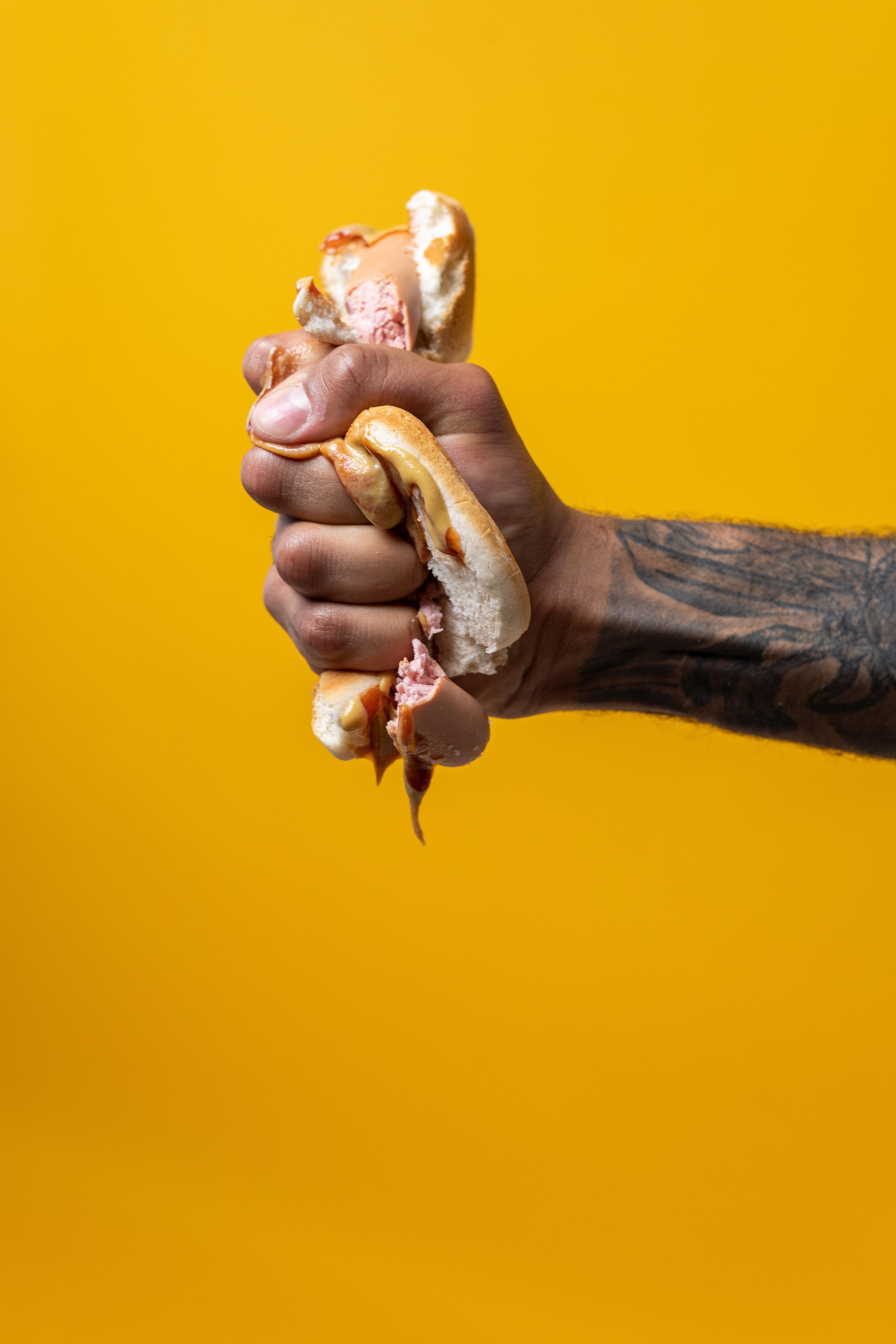 Pourquoi notre relation à la nourriture est-elle si compliquée ?