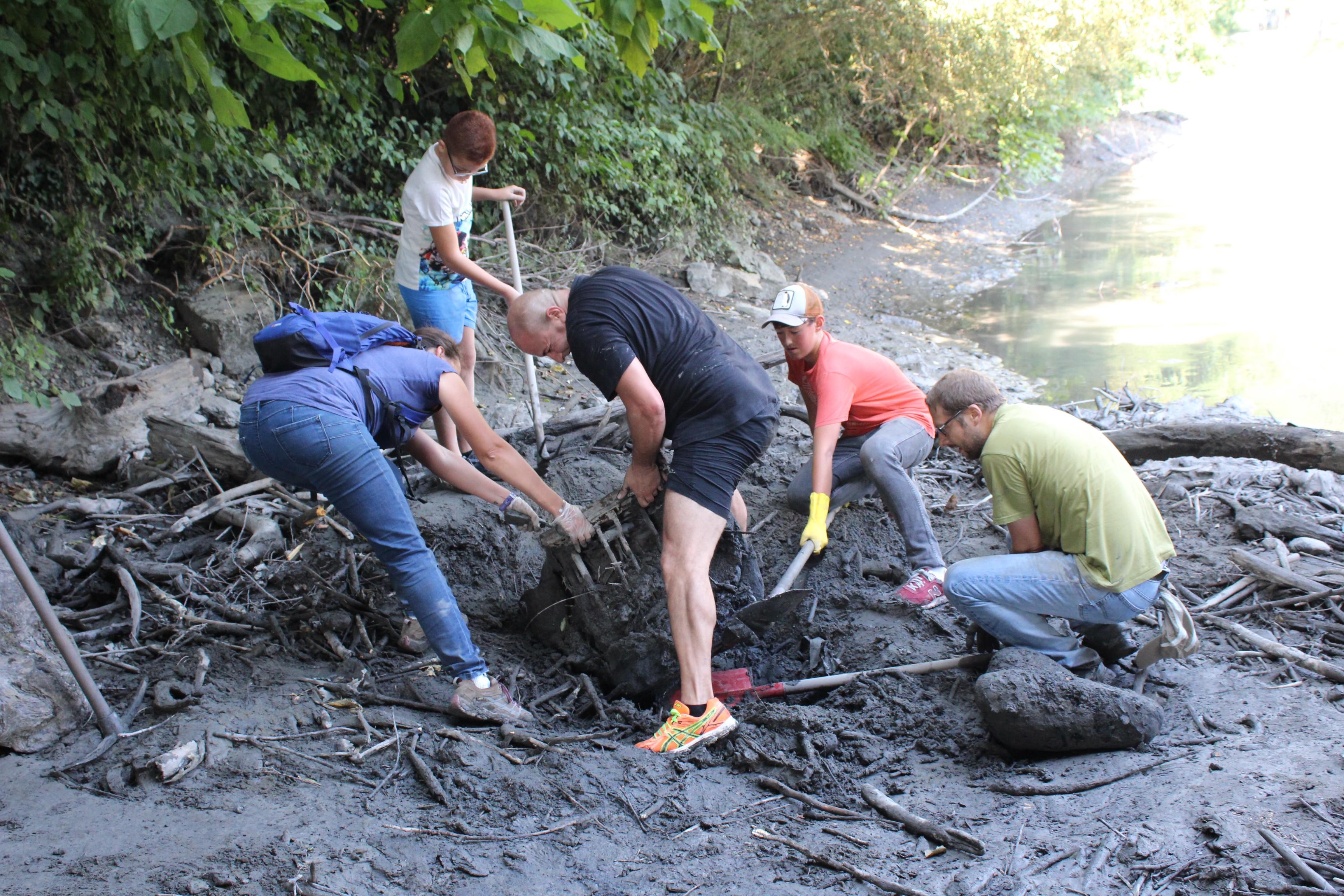 L'avertY - les mensuels