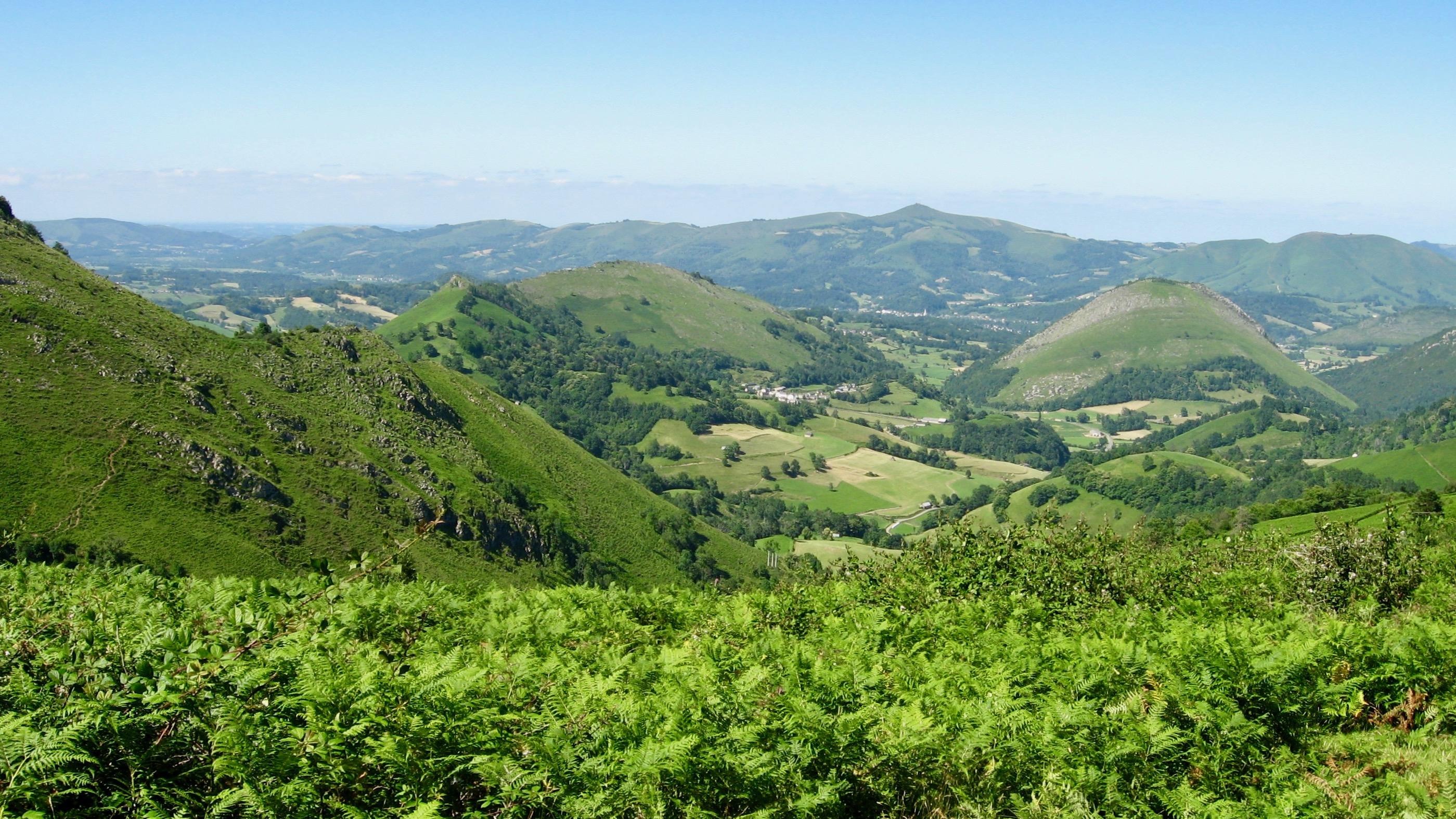 Eüskal Herriari so / Regards sur le Pays Basque