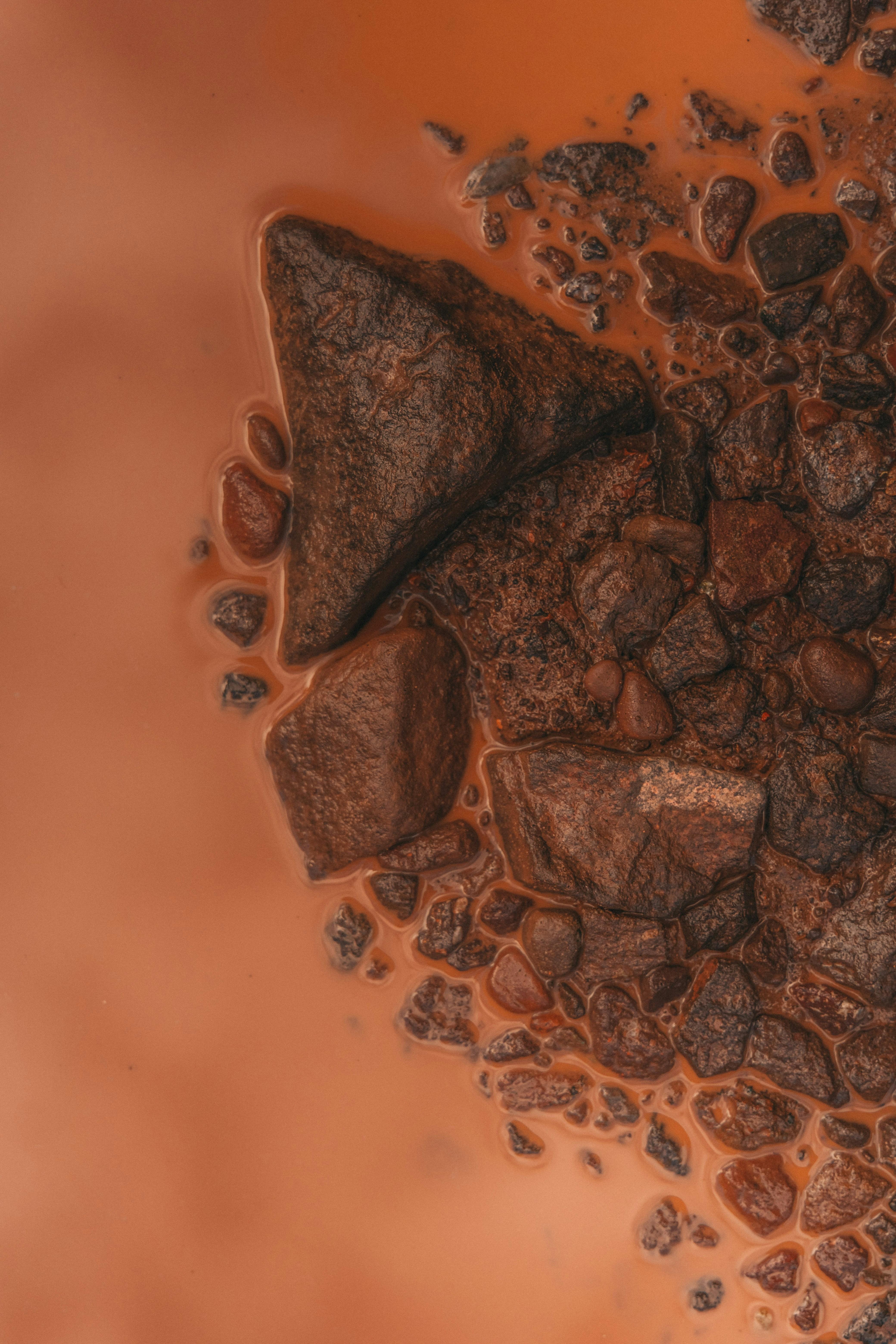 Peau, argile et souvenirs